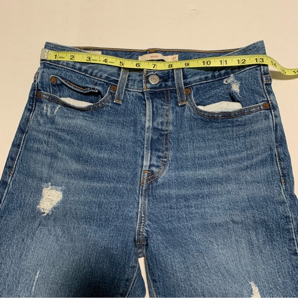 Levi's Distressed Wedgie Jeans Size 27 - Picture 8 of 12